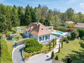 Magnifique villa avec gîte indépendant et parc paysager, havre de paix en Périgord! - Saint-Sauveur - 0