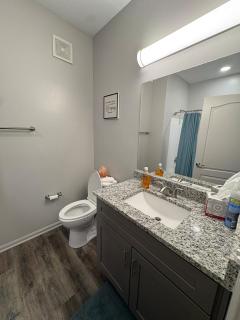 15 Minutes from Airport Charming 3 Bedroom - Atlanta - 1