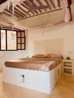 Nyoya ya Amani, Shela Lamu - Shela - 1