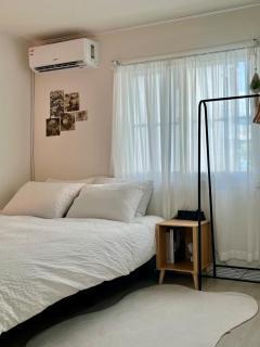 SweetHome, 2 rooms & beds by Kunkook Station line2,7 - Seoul - 6