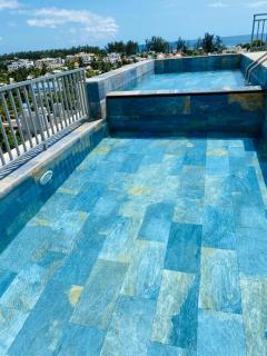 Cozy Seaview Penthouse - 4