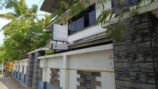 Cliff Petals by Saash Hotels - Varkala - 5