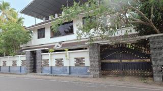 Cliff Petals by Saash Hotels - Varkala - 8