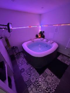 Studio sport jacuzzi - Dijon - 4