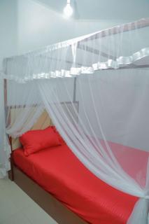 Coco Lens Villa - Hikkaduwa - 4