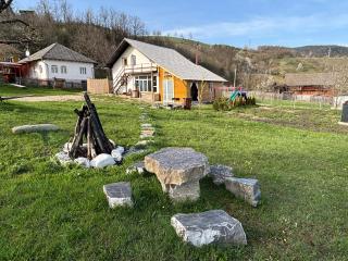 Casa Adela - - 0