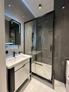 Skyline Comfort Apartment - - 6
