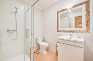 Central Stay, 10 Min to Beach, By TimeCooler - Setúbal - 6