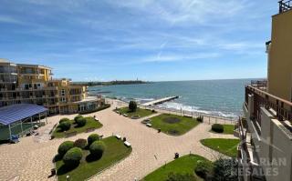The Royal Bay Hideaway Studio - Aheloy - 2