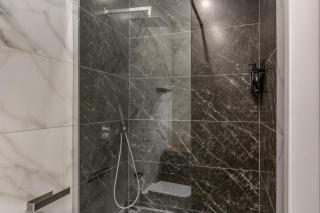 Boutique Quartieri Spagnoli - 8