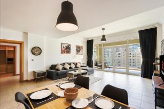 Spacious 1 BR in Shoreline Near Palm Mall - Dubai - 7