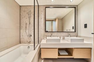 Golf Suites 2BR Luxury Stay in Dubai Hills - 2