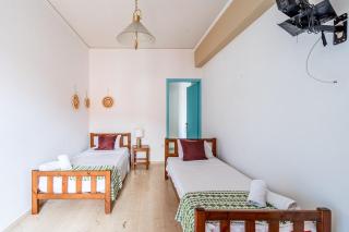 Central Apartment for 4 by Alecos Studios - Poros - 7