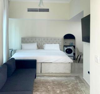 Delux Studio Apartment Dubai Marina the BAY 5 min Beach JBR & 3 min to Tram station - Dubái - 1