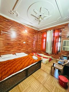 Vansh hotel - Jawāla Mukhi - 5