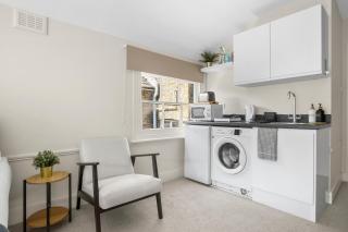 Stylish Private Room and Ensuite Near The Oval - Londra - 8