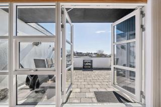 Cozy Holiday Home With Panoramic View - Tranekær - 8