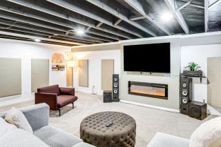 6 Mi to Summerfest Park Home with Game Room! - Cudahy - 9