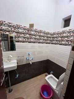 Vrindavan Devine Reality Paying Guest house - Vrindāvan - 6