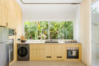 Aura Umalas - Futuristic 2BR Rooftop Villa with Green Views - Kerobokan - 3