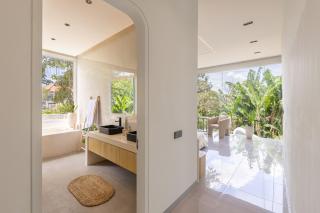 Aura Umalas - Futuristic 2BR Rooftop Villa with Green Views - Kerobokan - 9