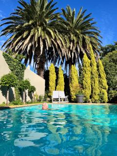 Somerset West All Stay 1 - 5