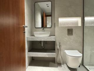 Spacious Modern Apartment Dubai Silicon Arch - 4