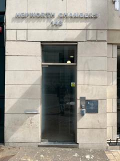 Hepworth Chambers Apartments - Leeds - 9