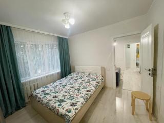Almaty WHITE Apartments - Almaty - 1
