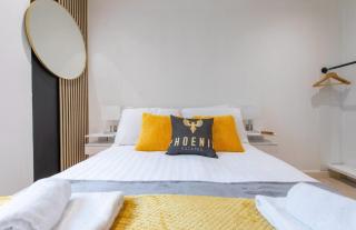 Stunning 3-bedroom, 2-bathroom, Garden & Hot Tub, West Kensington - Londra - 8
