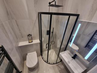 Stunning 3-bedroom, 2-bathroom, Garden & Hot Tub, West Kensington - Londra - 2