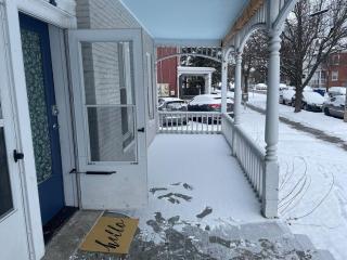 Charming 1BR Steps from Church Street - Downtown - 3