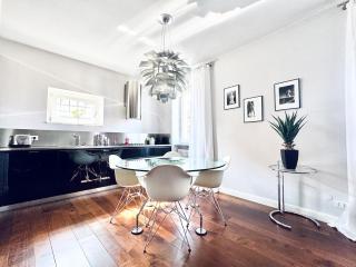 Gaia Boutique Apartment - Desenzano del Garda - 0