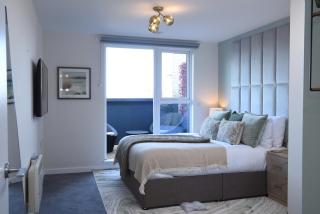 Crown Quarter Penthouse - Southampton - 2