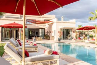 Luxury 5-Suite Villa with Heated Pool, Steam Room & Games - Marrakech - 8