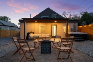 The Historic Casa Arno South Awaits - Albuquerque - 5