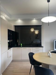 Najlepsza lokalizacja w Ełku!! Piękny, prestiżowy apartament z dziedzińcem !! - Ełk - 6