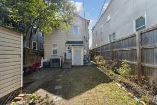 1BDR with Backyard Park Side Pet-friendly - 9