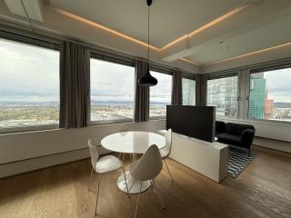 Penthouse Loft with Skyline-View - 5