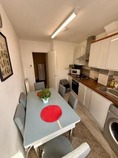 Enormous Family Flat (7 guests) - Londra - 5