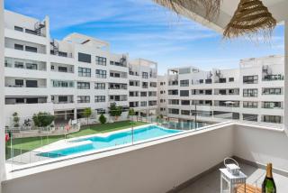 Elegant Apartment near the Beach & Old Town - Estepona - 6