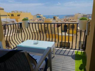Sea View 2 Bed Apartment close to Beach - Marsaskala - 0