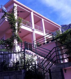 EcoHouse Risan Studio - Risan - 9