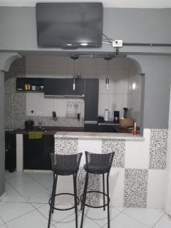 Apto em prédio frente a praia, 1 quarto, com garagem coberta, local privilegiado - Praia Grande - 3