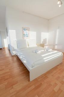Zentrale großzügige Penthousewohnung für 8 Personen - Bremen - 4