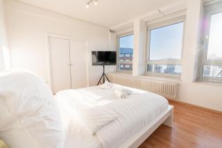 Zentrale großzügige Penthousewohnung für 8 Personen - Bremen - 3