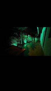 Linda Casa com Piscina Aquecida em Condomínio no Guaruja - Guarujá - 7