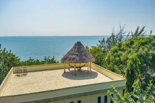 Beachfront Villa Pool Sleeps 7 Grand Lounge - Maya Beach - 8