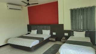 Yashomati Hotel - Maheshwar - 8