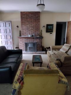 Spacious house for 4 to 6 - Tandil - 9